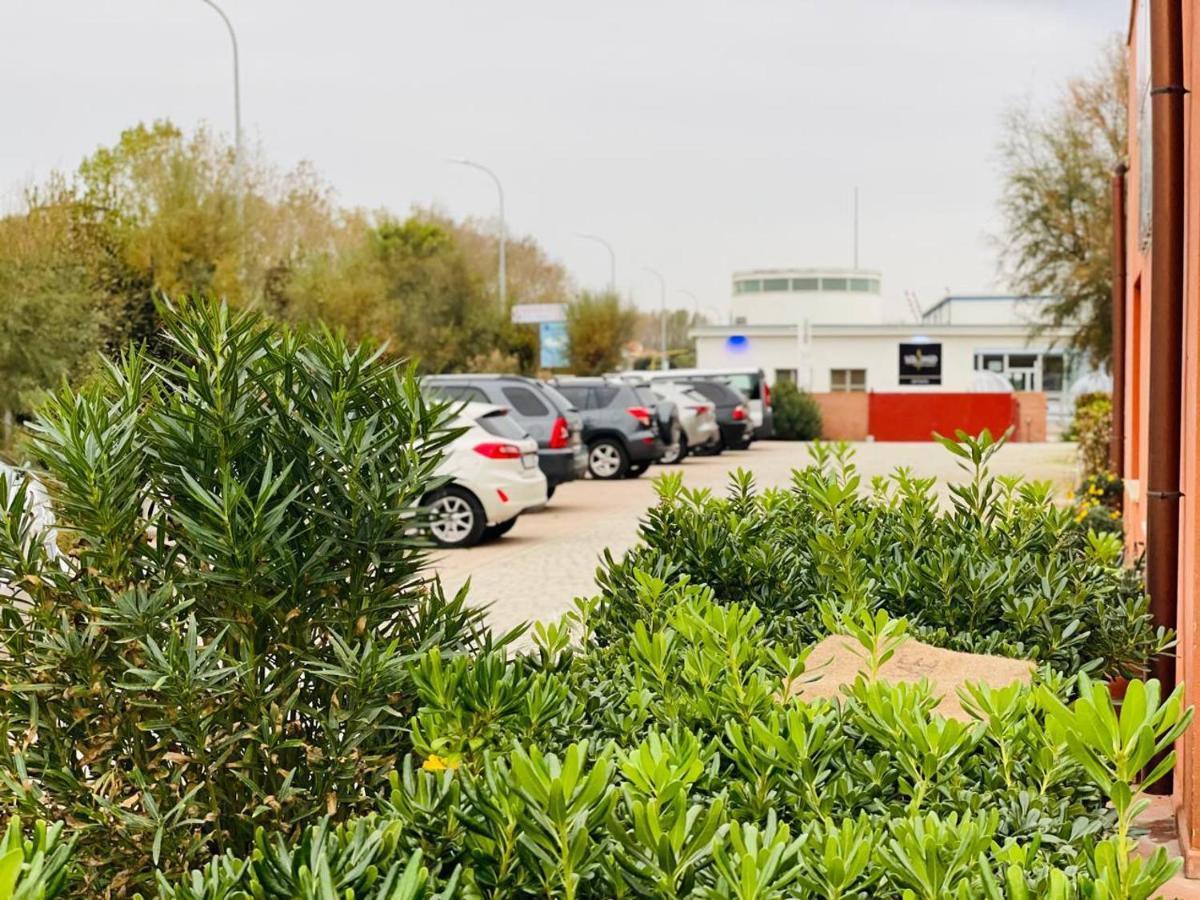 Regina Del Mare Holiday Apartments Tirrenia Exterior photo